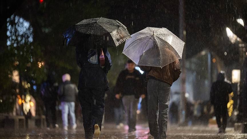 Meteoroloji’den 16 ile kar uyarısı! Sıcaklıklar 5 derece birden düşecek, İstanbul’da sağanak alarmı 1